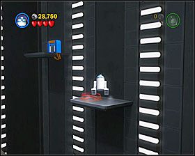 Tuż obok miejsca, w którym zdobyłeś #3, przeleć R2 na drugą stronę otchłani, użyj haka, a następnie przełącz się na małą postać i wejdź do tunelu - Chapter 4 - Rescue the Princess - Free Play - Episode 4 - LEGO Star Wars: The Complete Saga - poradnik do gry