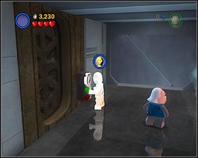 Na samym początku etapu niech C3PO otworzy drzwi po lewej stronie (jak tylko wyjdziesz ze zgniatacza śmieci) - Chapter 5 - Death Star Escape - Free Play - Episode 4 - LEGO Star Wars: The Complete Saga - poradnik do gry