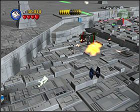 Na początku przedostatniej sekcji poziomu zobaczysz kolejny kołowrotek - Chapter 6 - Rebel Attack - Free Play - Episode 4 - LEGO Star Wars: The Complete Saga - poradnik do gry