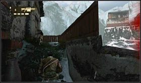 Po dotarciu do pierwszego płotu, schowaj się za nim i rozpocznij eksterminacje stojących nieopodal przeciwników - Rozdział 20 Kotek i mysz (1) | Opis przejścia Uncharted 2 Among Thieves - Uncharted 2: Among Thieves - poradnik do gry