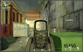 Po otrzymaniu informacji o wolnej drodze, przebiegnij dalej, trzymając się wciąż lewej strony, do kolejnego garażu #1 - Bravo - Wielki brat | Operacje specjalne | Osiągnięcia w CoD Modern Warfare 2 - Call of Duty: Modern Warfare 2 - poradnik do gry