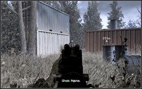 Po lewej, zlikwiduj go szybko, nim wejdzie w zasięg widzenia kolejnych wrogów. - Charlie - Ukryty | Operacje specjalne | Osiągnięcia w CoD Modern Warfare 2 - Call of Duty: Modern Warfare 2 - poradnik do gry