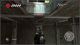 Po drugiej stronie belek są następne uchwyty prowadzące do góry - San Gimignano - Sekret Torre Grossa | Podziemia w Assassins Creed II - Assassins Creed II - poradnik do gry