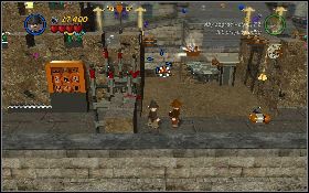 Na początku musisz skorzystać z księgi, aby ułożyć sekwencję na tablicy [1] - Grota w zamku (bonus) | Ostatnia Krucjata | LEGO Indiana Jones 2 - LEGO Indiana Jones 2: The Adventure Continues - poradnik do gry