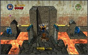 Dzięki temu po obu stronach zamkniętego przejścia pojawią się niebieskie mechanizmy [1] - Bijatyka w świątyni (bonus) | Kryształowa Czaszka Akt II | LEGO Indiana Jones 2 - LEGO Indiana Jones 2: The Adventure Continues - poradnik do gry