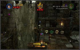 Aby rozpocząć ten etap użyj bicza na chwytaku przy czaszce, znajdującej się z prawej strony wodospadu, a potem wejdź w odkrytą jaskinię [1] - Kłopoty w świątyni | Kryształowa Czaszka Akt III | LEGO Indiana Jones 2 - LEGO Indiana Jones 2: The Adventure Continues - poradnik do gry