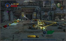 Teraz musisz tak obrócić wszystkie lustra i laskę Belloka, aby laser dotarł z lewej strony do lustra na środku sali [1] - Kairska zagadka (bonus) | Poszukiwacze Zaginionej Arki | LEGO Indiana Jones 2 - LEGO Indiana Jones 2: The Adventure Continues - poradnik do gry