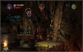 Aby dotrzeć do tego etapu zejdź na plażę z dwoma kościotrupami, przyczepionymi łańcuchami do skały i wejdź do jaskini [1] - Świątynia Tantrum | Świątynia Zagłady | LEGO Indiana Jones 2 - LEGO Indiana Jones 2: The Adventure Continues - poradnik do gry