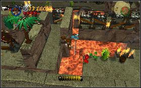 Od razu przebiegnij przez bramę na górze, wskocz na podwyższenie z lewej, wyczekaj na dogodny moment i przejdź nad chowającą się piłą [1] - Jaskinia niewolnika (bonus) | Świątynia Zagłady | LEGO Indiana Jones 2 - LEGO Indiana Jones 2: The Adventure Continues - poradnik do gry