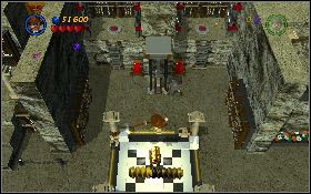 Poczekaj, aż drugi z bohaterów stanie na drugim, po czym wskocz na platformę [1] , a z niej przeskocz do skarbu [2] na dole - Wenecka biblioteka (bonus) | Ostatnia Krucjata | LEGO Indiana Jones 2 - LEGO Indiana Jones 2: The Adventure Continues - poradnik do gry