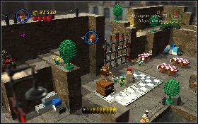 Potem użyj bicza, aby zdobyć włócznię, stojącą na stojaku z prawej [1] - Tunel wenecki (bonus) | Ostatnia Krucjata | LEGO Indiana Jones 2 - LEGO Indiana Jones 2: The Adventure Continues - poradnik do gry