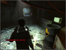 Przejście po lewej prowadzi nas do pomieszczenia zaminowanego dynamitem #1 - [Opis przejścia - Jennings] cz. 2 | Piła - Piła - poradnik do gry