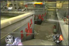 Już niedaleko początku drugiej części areny (na której się obecnie znajdujesz), natkniesz się na zejście do podziemnego tunelu - [Opis przejścia - Etap 6] cz. 1 - Army of Two: The 40th Day - poradnik do gry