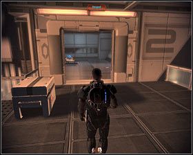 Gdy wyjdziesz na górę nowe maszyny uaktywnią się po Twojej lewej stronie - Mass Effect 2: Stacja badawcza Lazarus - opis przejścia, solucja - Mass Effect 2 - poradnik do gry