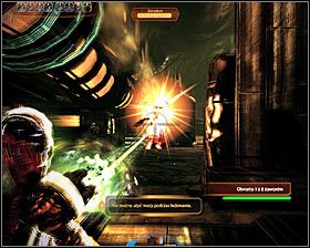 Uważaj na pojedynczego Zbieracza , którzy może chować się tuż za murkiem (pierwszy screen) - Mass Effect 2: Baza Zbieraczy, Infiltracja - opis przejścia, solucja - Mass Effect 2 - poradnik do gry