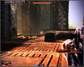 W początkowej fazie tej bitwy skup się przede wszystkim na zabezpieczeniu balkoniku znajdującego się bezpośrednio za zhakowanym terminalem (pierwszy screen) - Mass Effect 2: Opanowana kopalnia - opis przejścia, solucja - Mass Effect 2 - poradnik do gry
