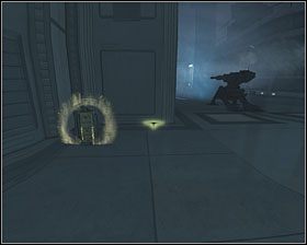 Kanister leży obok wieżyczki strzelniczej, która chroni jeden z korytarzy stacji - Research Lab | Kanistry w Aliens vs Predator - Aliens vs Predator - poradnik do gry