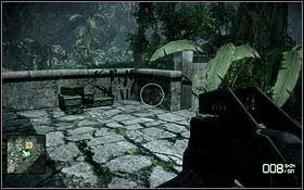 Po dojściu do wioski wejdź po schodach, dołączając w ten sposób do reszty drużyny i sprawdź zasobnik po prawej stronie - Jądro ciemności | Opis przejścia Battlefield Bad Company 2 - Battlefield: Bad Company 2 - poradnik do gry