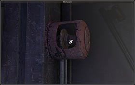 W związku z tym o prawą stronę strzelnicy oprzyj metalową kratę - Lunapark - New Jersey (cz. 1) - Opis przejścia - 20.10.2009 - Art of Murder: Karty Przeznaczenia - poradnik do gry