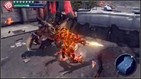 Po pokonaniu kilku słabszych przeciwników, zaatakuje nas pierwszy mini-boss [1] - Ulice miasta | Opis przejścia Darksiders - Darksiders - poradnik do gry