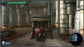Żeby to zrobić, podchodzimy do kamiennego bloku, przytrzymujemy B, a następnie ruszamy analogiem w odpowiednim kierunku - Seraphim Hotel | Opis przejścia Darksiders - Darksiders - poradnik do gry