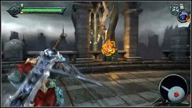 Jak boss się zatrzyma, rzucamy w niego granatem [1] , a później zapalamy go od pobliskich ognisk [2] - Tiamat | Opis przejścia Darksiders - Darksiders - poradnik do gry