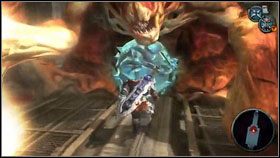 Gdy wszystko uprzątniemy, chwytamy podwozie wagonu i uderzamy nim bossa (B+Y) [1] - Griever | Opis przejścia Darksiders - Darksiders - poradnik do gry