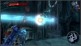 Skręcamy w prawo, żeby obejść blokujące drogę kraty - The Black Throne (3) | Opis przejścia Darksiders - Darksiders - poradnik do gry