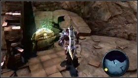 Idąc na wschód od Vulgrima , dojdziemy do ściany zniszczonego budynku [1] , a za nią znajdziemy skrzynię ze skarbem [2] - Lifestones (1) | Sekrety Darksiders - Darksiders - poradnik do gry