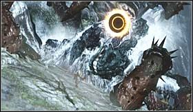 Po chwili znów staniesz na równych nogach i dojdzie do ostatniego starcia z wodnym koniem (przynajmniej przez moment) - Gaja | Opis przejścia God of War III - God of War III - poradnik do gry
