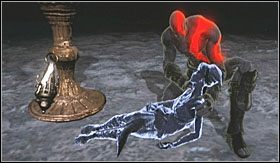 W taki oto sposób dotrzesz do konającej Pandory, która zamieni się w niebieski ogień nadziei - Ciemność | Opis przejścia God of War III - God of War III - poradnik do gry