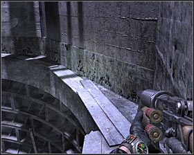 Możesz już zacząć korzystać z kolejnych kładek #1 , przemieszczając się stopniowo ku górze - Child* (2) | Opis przejścia Metro 2033 - Rozdział 4 - Metro 2033 - poradnik do gry