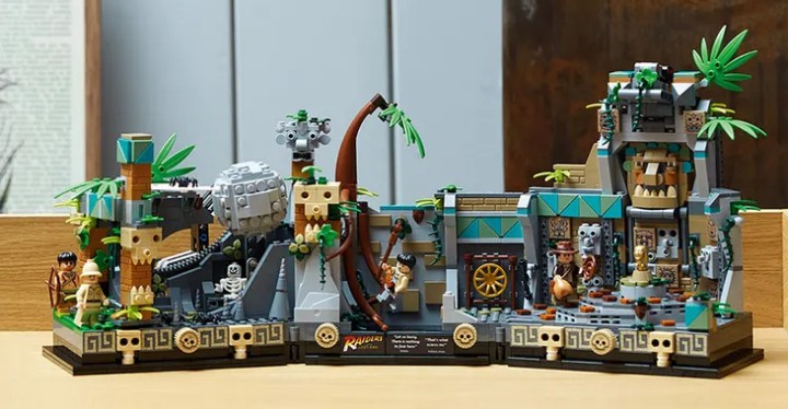 Źródło: LEGO; materiały promocyjne - To grzech nie skorzystać z takiej promocji. LEGO Indiana Jones Świątynia złotego posążka odtwarza jedną z najbardziej kultowych scen w historii kina - wiadomość - 2024-05-14