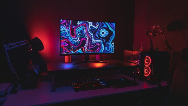 Źródło: Jack B; Unsplash - Monitor 32 cale - co wybrać? 240 Hz czy 180 Hz? Porównujemy modele marki iiyama - wiadomość - 2025-10-13