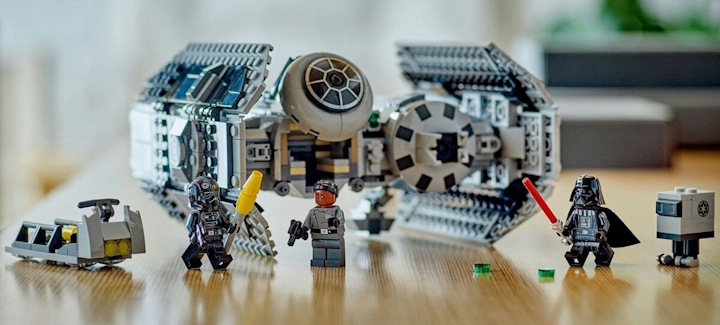 Cudowny zestaw LEGO na promocji! Star Wars Bombowiec TIE w tej cenie to skarb - ilustracja #1