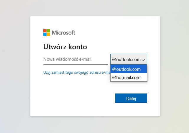 Proces zakładania konta Microsoft sprowadza się do kilku prostych kroków. Niejako przy okazji możemy założyć konto e-mail w usługach Outlook lub Hotmail. Źródło: własne.
