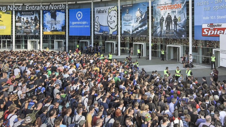 Popularność targów gamescom to dowód na to, że Europa jest kontynentem graczy. - Rynek gier w EU rośnie w siłę, 46% graczy to kobiety – raport ISFE - wiadomość - 2019-08-29