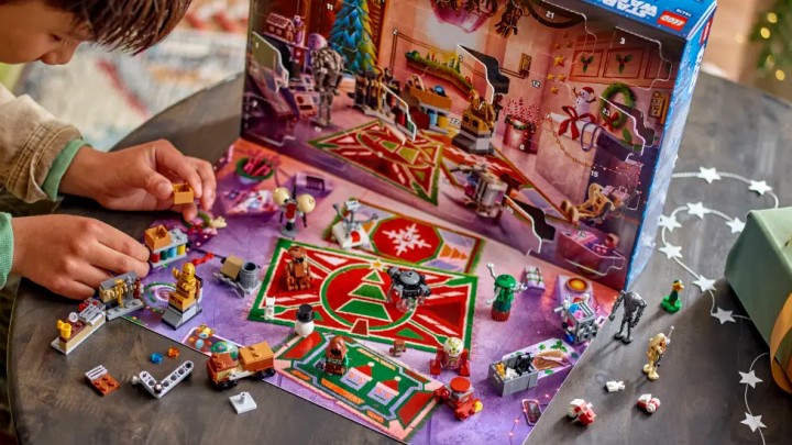 Źródło: LEGO; materiały promocyjne - Około 100 zł za LEGO Star Wars! W zestawie C-3PO i inne kultowe postacie z rabatem 30% - wiadomość - 2025-09-23