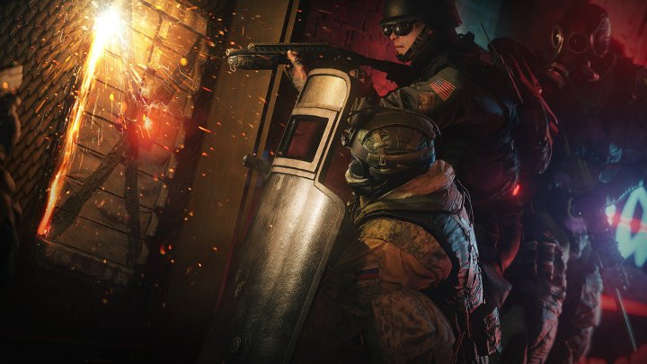 Dzielni operatorzy próbują dostać się do magazynu, gdzie przechowywane są ostatnie egzemplarze standardowej edycji Rainbow Six: Siege. - Tom Clancy's Rainbow Six Siege - zmiany w systemie sprzedaży i szczegóły trybu Outbreak - wiadomość - 2018-01-26