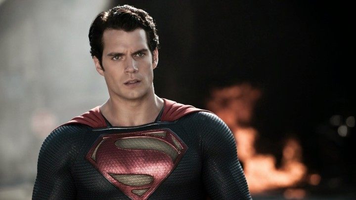 Postać Supermana w wykonaniu Henry’ego Cavilla nie cieszyła się dużym uznaniem, choć część osób winą za ten stan obarczało nie aktora, a scenarzystów i reżysera Zacka Snydera. - Henry Cavill nie będzie już grał Supermana w kinowym uniwersum DC - wiadomość - 2018-09-13