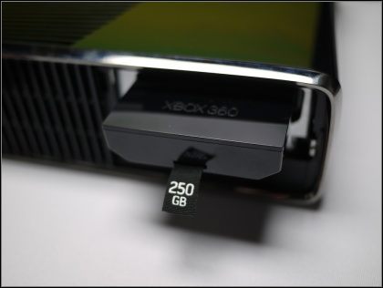 Nowy model Xboksa 360 w Europie od 16 lipca - ilustracja #6