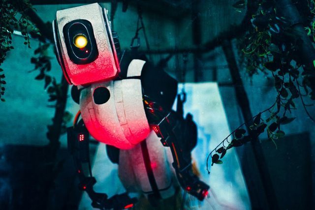 Źródło: Enayla - Najlepsze cosplaye - GLaDOS z Portal 2.  - wiadomość - 2014-07-05