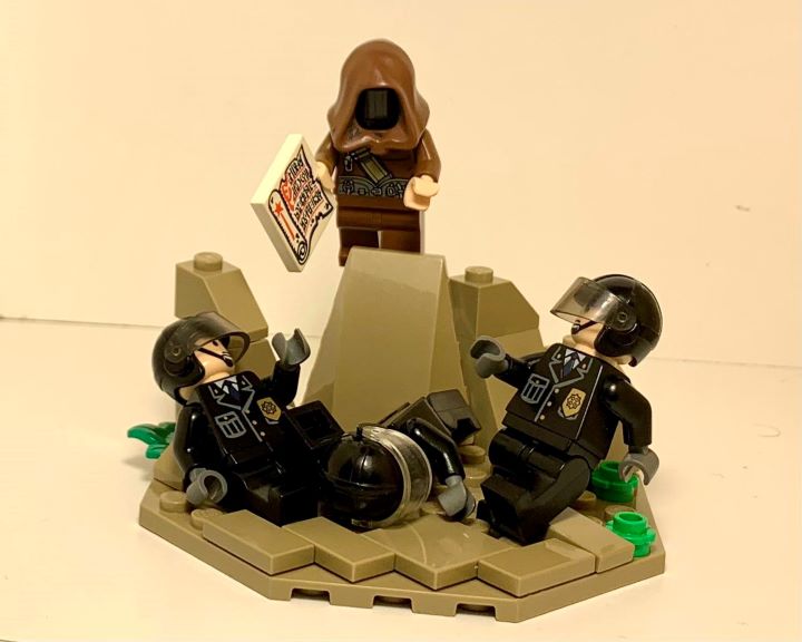 Niemiecki błotny czarodziej z protestu odtworzony z klocków LEGO - ilustracja #1