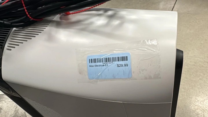 Źródło: u/finaldeadlanser; Reddit - Gracz otrzymuje komputer do gier o wartości 2500 dolarów za niecałe 30 dolarów, ponieważ sprzedawca myli go z oczyszczaczem powietrza - wiadomość - 2025-11-26