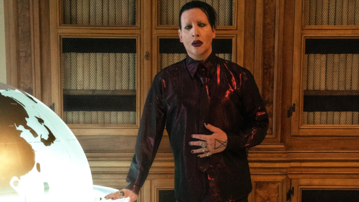 W The New Pope gościnny występ zaliczył Marilyn Manson. - John Malkovich jako papież Jan Paweł III na teaserze serialu The New Pope - wiadomość - 2019-08-29
