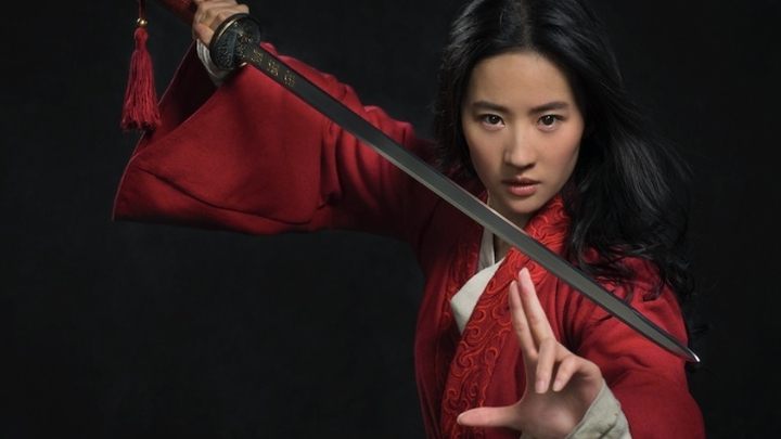 W Mulan wciela się Liu Yifei, znana m.in. z Zakazanego królestwa oraz z serialu Dawno, dawno temu - Pierwsze zdjęcie aktorskiej wersji Mulan od Disneya - wiadomość - 2018-08-14