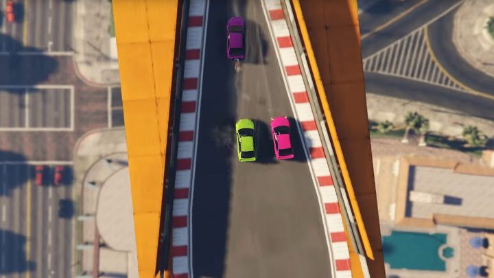 Komu uda się przecisnąć? - Tiny Racers debiutuje w Grand Theft Auto Online - wiadomość - 2017-04-27