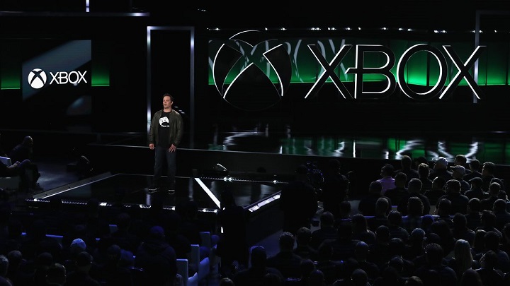 Magnetyczny Phil Spencer ponownie porwał tłumy. / źródło: Polygon.com. - Konferencja Microsoftu na E3 2018 najchętniej oglądanym wydarzeniem w historii Twitcha - wiadomość - 2018-06-16