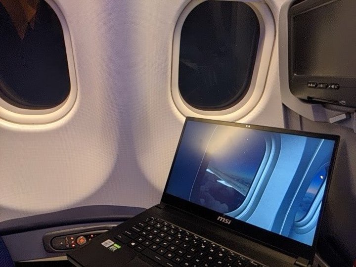 Pasażer odtworzył lot w Microsoft Flight Simulator podczas prawdziwej podróży - ilustracja #2
