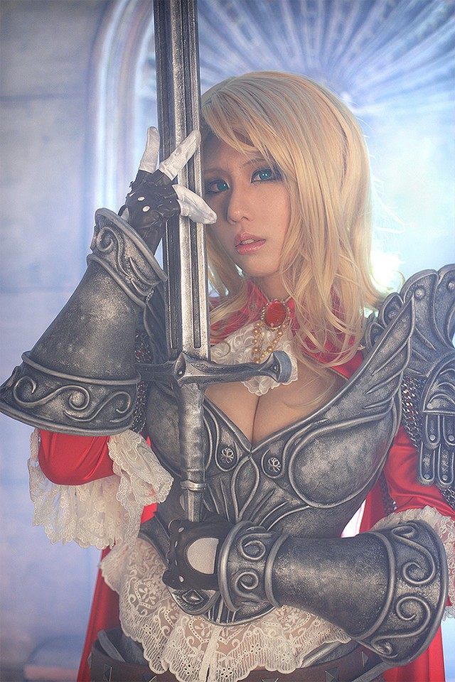 Źródło: Tasha - Najlepsze cosplaye - Monarch - wiadomość - 2012-11-08